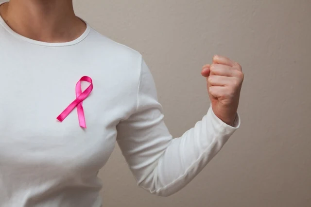 Comment accompagner le patient atteint d’un cancer avec les huiles essentielles ?