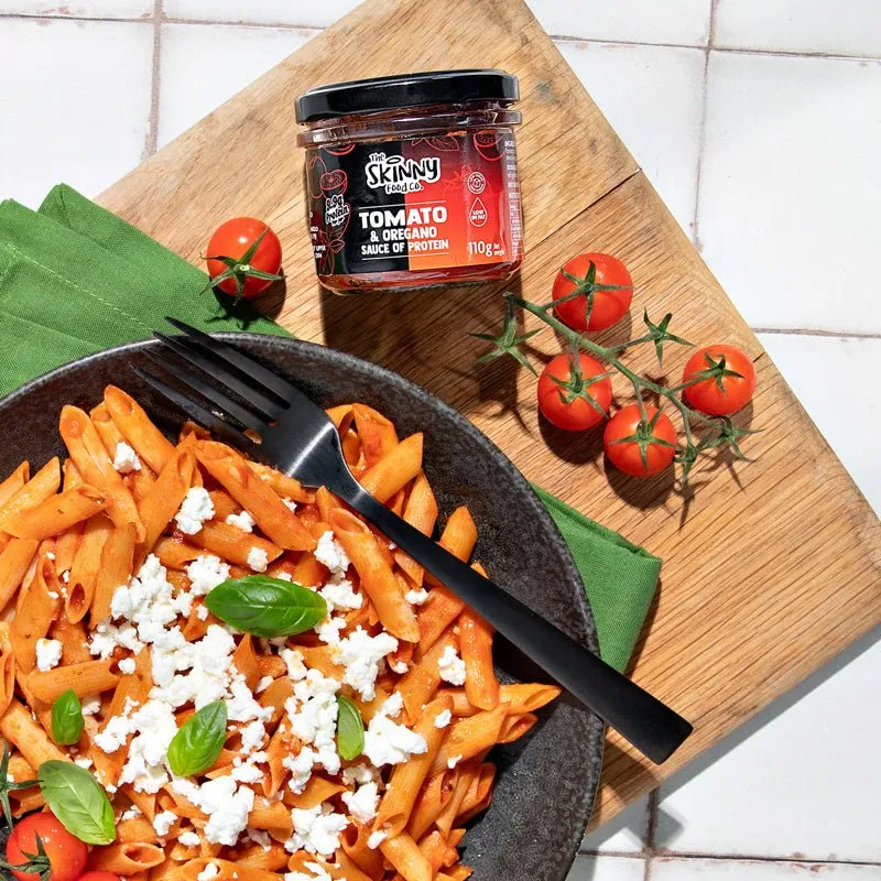 (Liquidation, À consommer de préférence avant juillet 2026) Sauce tomate et origan allégée pour pâtes, nouilles, pizzas, dips - (9.9 g de protéines par pot) 110 g (Également disponible en lot de 6)