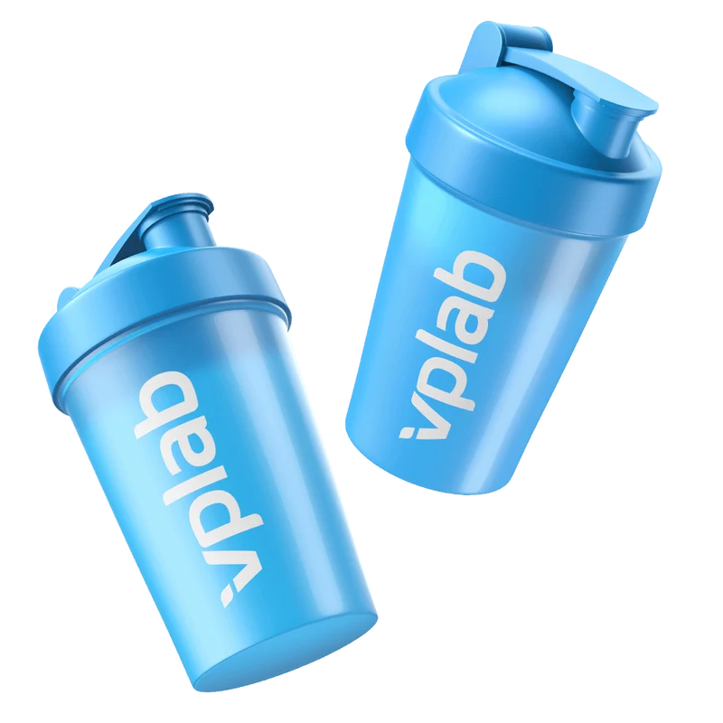 Shaker with blender ball