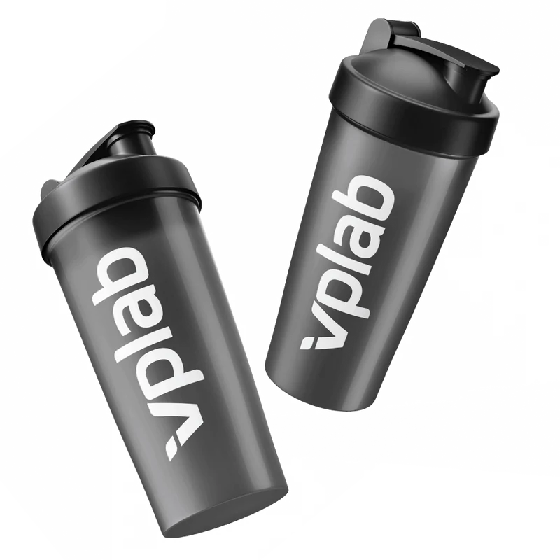 Shaker with blender ball