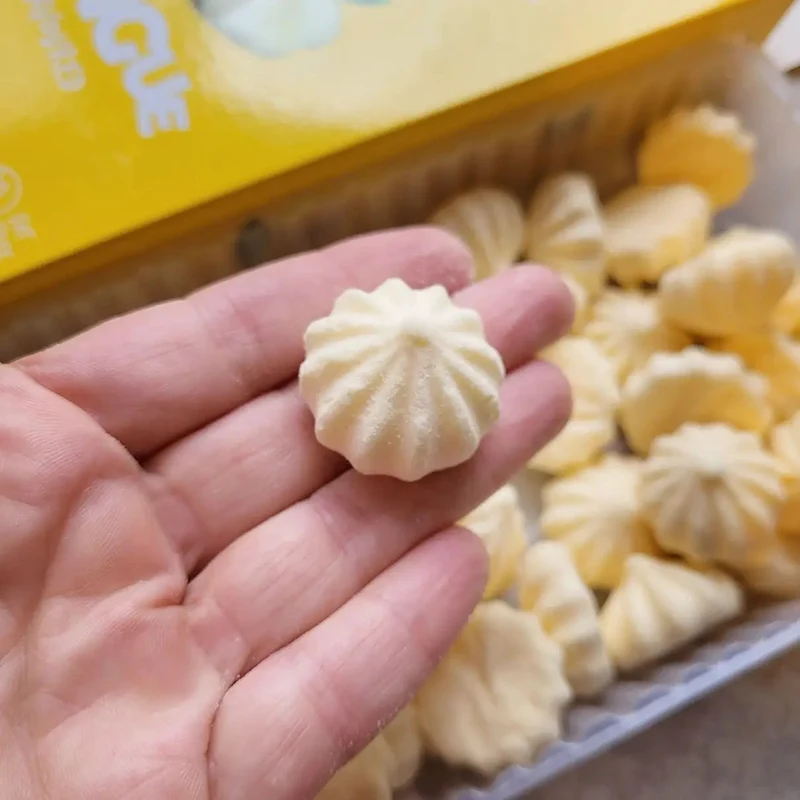 Locco Meringue Lemon - bezy bez cukru z erytrytolem, 1kcal w sztuce, Cytryna