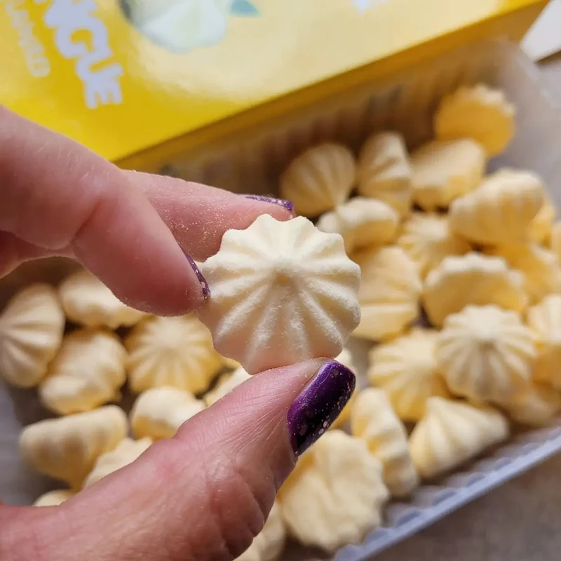 Locco Meringue Lemon - bezy bez cukru z erytrytolem, 1kcal w sztuce, Cytryna