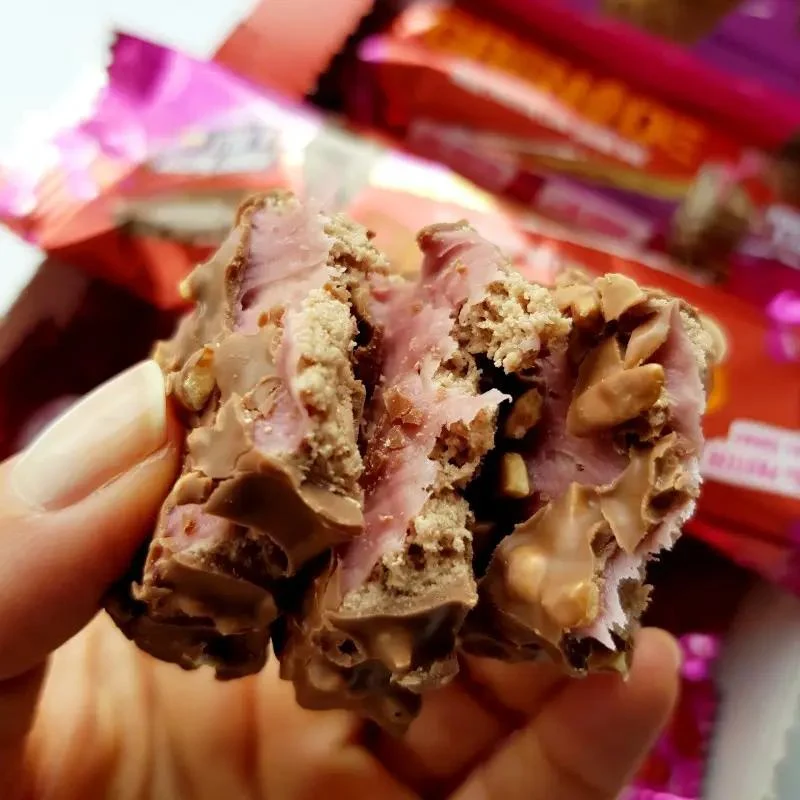Grenade Carb Killa Peanut Butter & Jelly, baton białkowy 20g białka