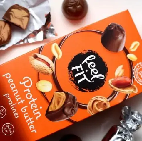 FeelFIT Protein Peanut Butter Pralines - praliny proteinowe bez dodatku cukru w mlecznej czekoladzie z masłem orzechowym