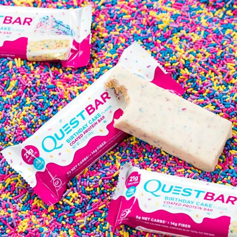 Quest Bar Birthday Cake baton proteinowy 21g białka